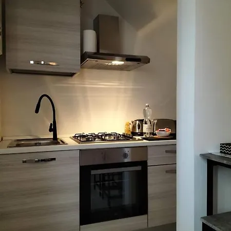 Queen Al Palazzetto Apartment *